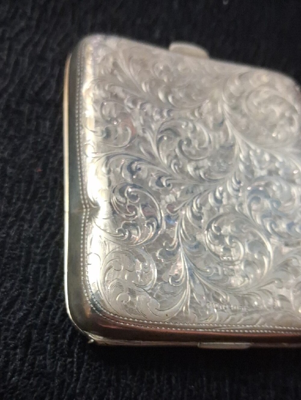 Antique Engraved Sterling Silver Men's Card Case - Picture 8 of 10